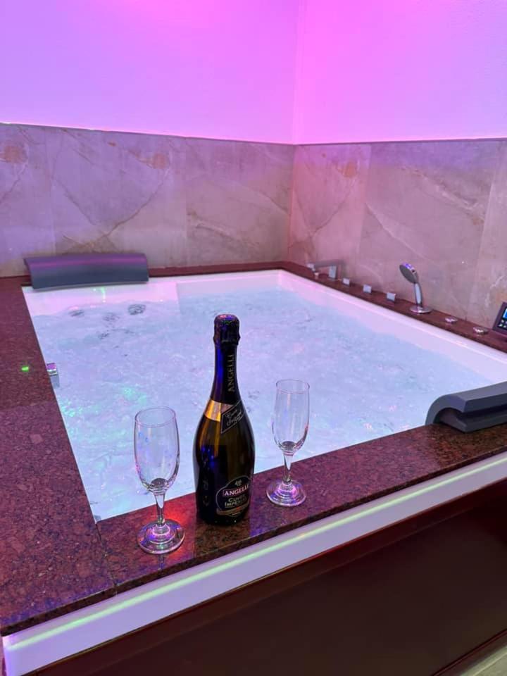 Regim Hotel Hanea Jacuzzi In Camera,Piscina Exterioara Si Sauna Comuna Sibiu Dış mekan fotoğraf